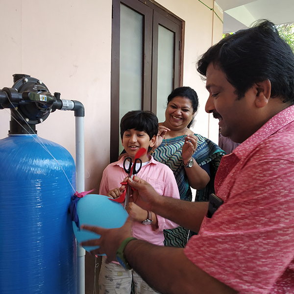 Inauguration of Well Water Purifier by Uppum Mulakum Team